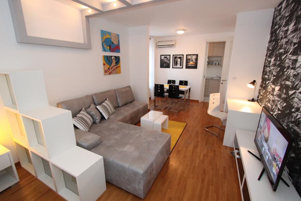 New Belgrade Apartment Neven, Parking 5 Evra Dan Екстер'єр фото